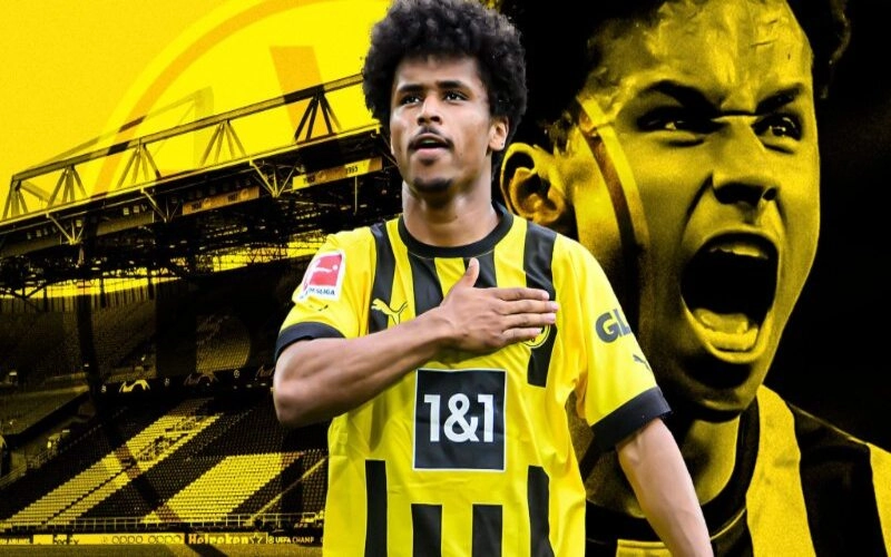 Karim Adeyemi tiền đạo nổi bật tại Dortmund 